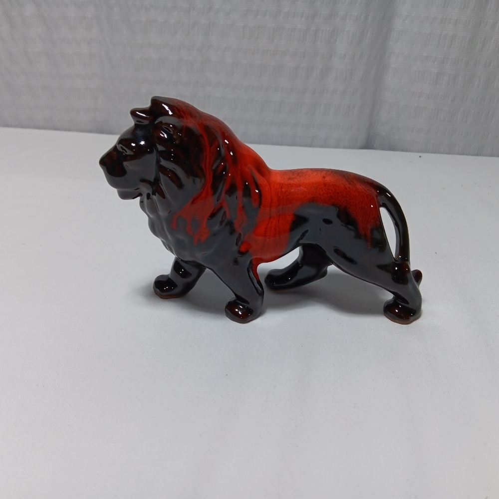 Vintage Canadian Evangeline Redware 5 Inch Porcelain Lion Figurine